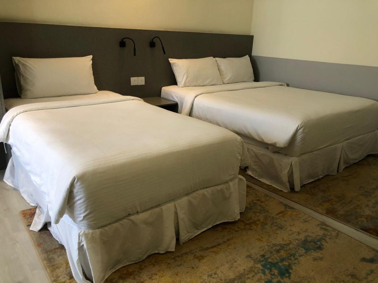 Hutton Suite Hotel Managed By The Ascott Limited George Town Exterior foto
